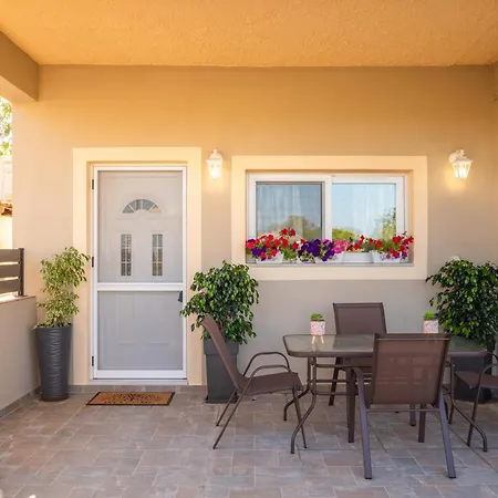 Casa Matina Lefkímmi